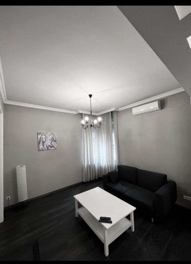 Doctors Garden Appartment Sofia Ngoại thất bức ảnh